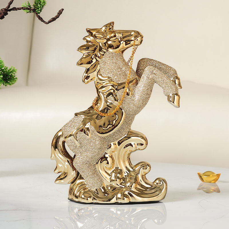 Venta al por mayor de caballos al éxito accesorios para el hogar accesorios para el hogar cerámica zodiaco artesanía de caballos decoración creativa de la casa nueva