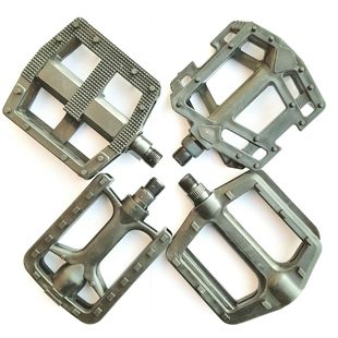 New/mountain bike // bicycle plastic pedal/pedal/riding equipment accessories supplies smooth riding