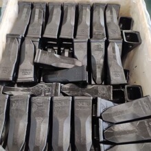 供应三一SY335 365 385 485挖掘机土方 破冰 岩石斗齿 铸造 锻造