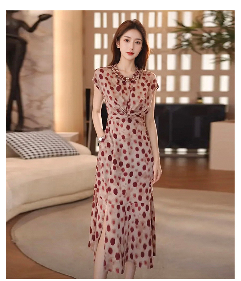 Đầm chấm bi nữ dáng ôm eo cao, phong cách sang trọng — màu đỏ chi tiết 2