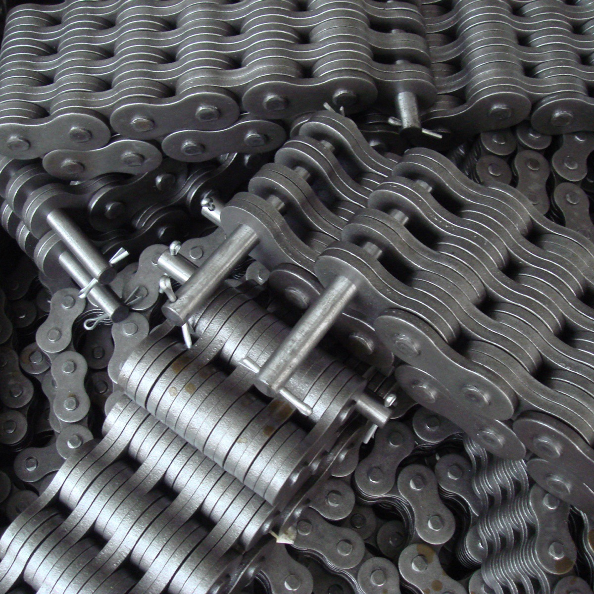 LL2022/LL2044/LL2066/LL2088 叉车（铲车）4片到16片板式链条