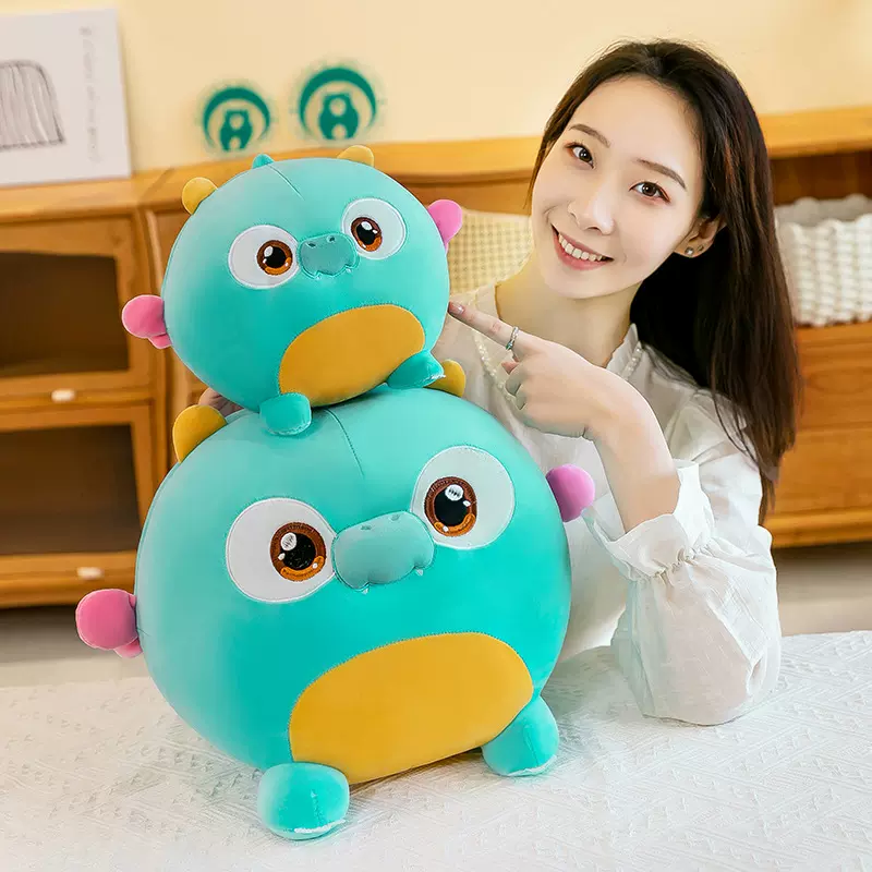 卡通兜兜龙毛绒玩具女孩圆球沙发靠垫儿童抱枕可爱玩偶