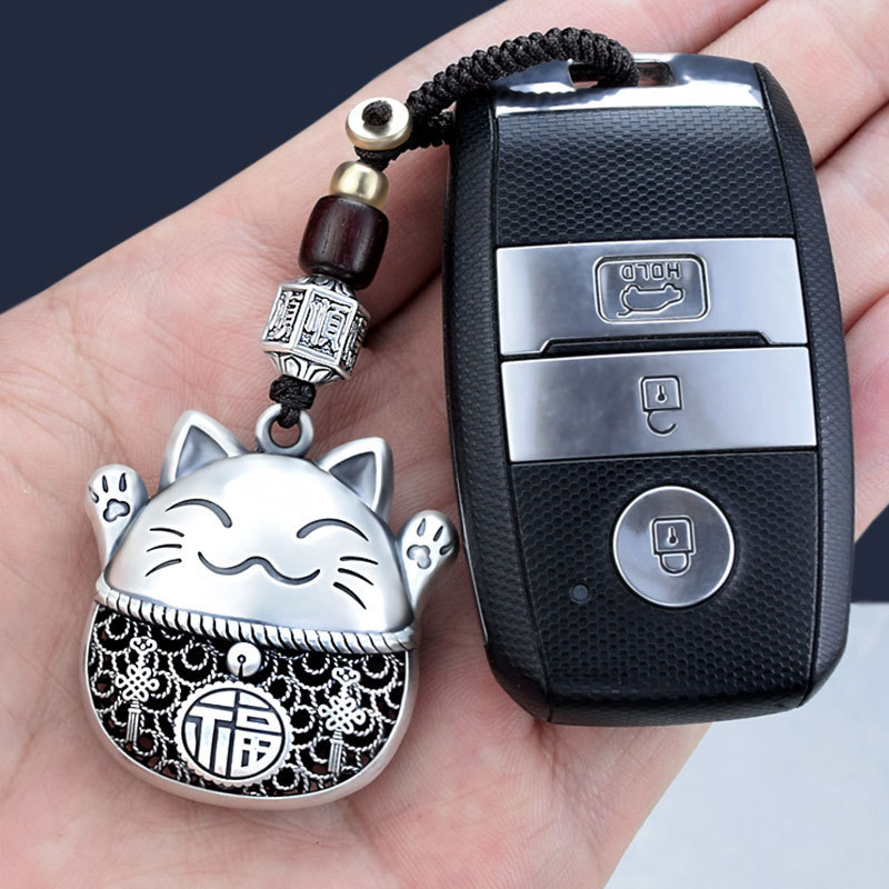 Lucky Cat coche llavero hombres y mujeres de moda colgante personalizado de alta gama hecho a mano llavero coche colgante regalo creativo