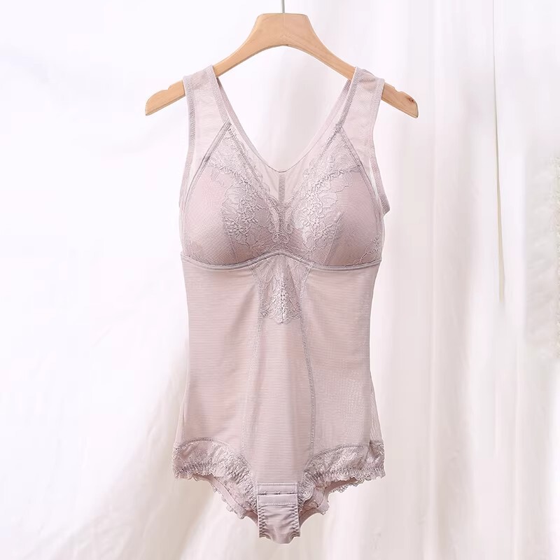 Plus-Size Shapewear with Bra, Tummy Control, Waist Cincher, Slimming, Thin Body Shaping, Butt-Lifting Shapewear for Women