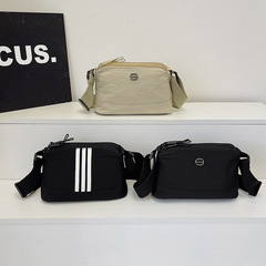 男女同款輕便枕頭包2024夏季新款單肩斜挎手拎包運動健身隨身包