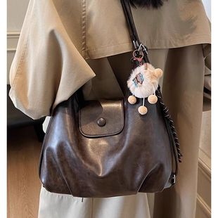 High-end retro large-capacity bag for women 2025 new spring and summer commuter backpack shoulder tote bag