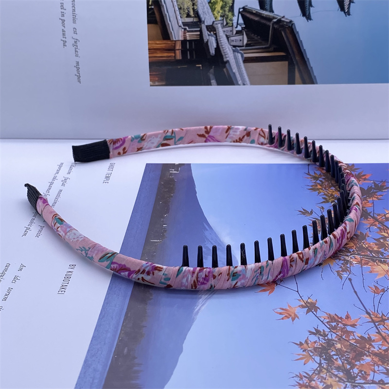 Hada directa de fábrica de flores de las mujeres diadema dentada diadema pinza de pelo supermercado dos yuanes tienda accesorios para el cabello accesorios de cabeza