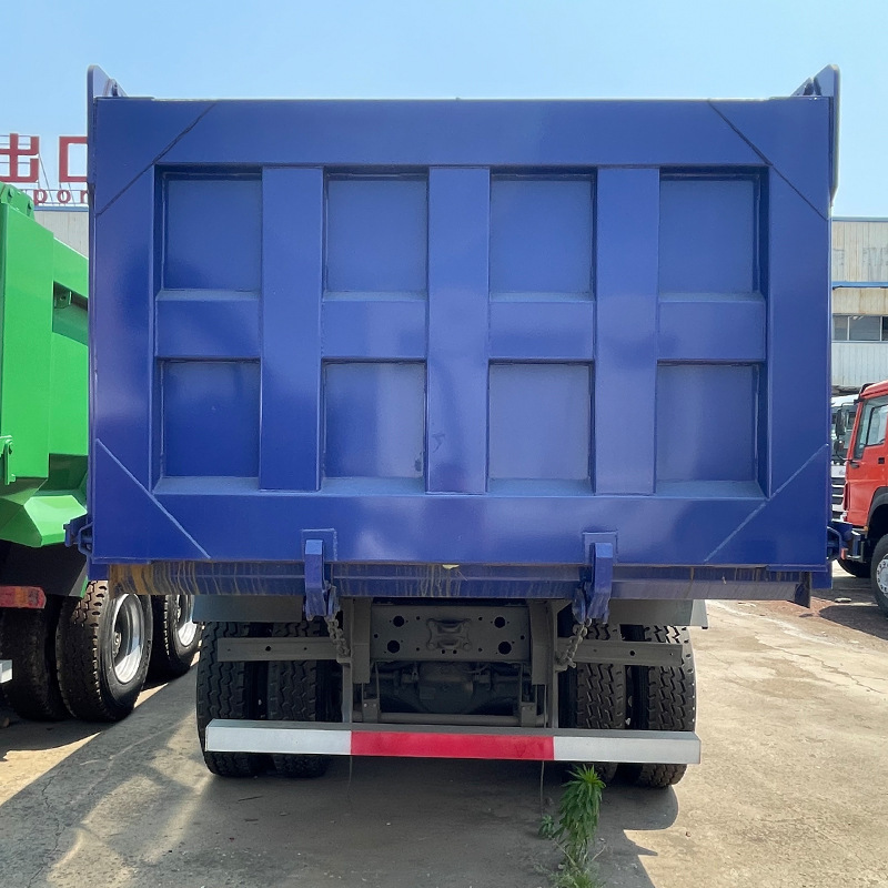Front Four-Wheel, Rear Eight-Wheel Howo Tx Dump Truck, Dual-Axle Earthmoving Vehicle, 375 Horsepower Port Terminal Cargo Truck Front Four-Wheel, Rear Eight-Wheel Howo Tx Dump Truck, Dual-Axle Earthmoving Vehicle, 375 Horsepower Port Terminal Cargo Truck