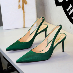 1367 European and American banquet silk high-heeled shoes for women with pointed toes, shallow mouth, empty back, tripe 