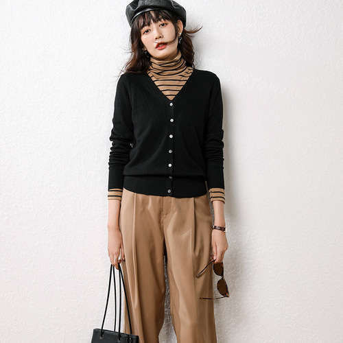 Women's Knit Cardigan 2024 Autumn/Winter New Arrival Korean Style Women's Autumn/Winter Sweater Little Black Dress Style Outerwear Manufacturer