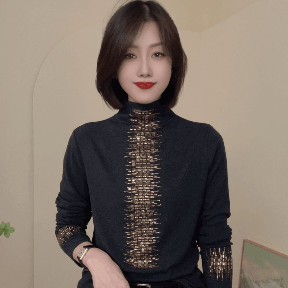 서양식 나이를 줄이는 어머니의 가을과 겨울 새로운 세미 하이 칼라 벨벳 다재다능한 라인 석 긴 소매 티셔츠 여성의 우아한 슬림 핏