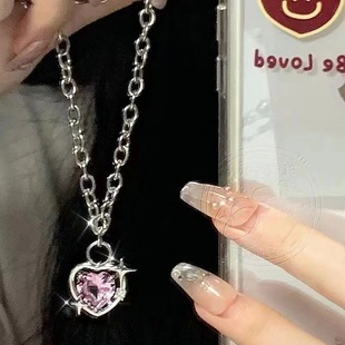 Peach Color Galaxy Heart Necklace Women's Accessible Luxury Niche Inlaid Zircon Barbie Clavicle Chain Xiaohongshu Same Style