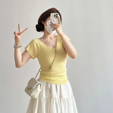 奶黄色冰丝v领正肩针织短袖针织女夏季高级感修身显瘦小个子上衣