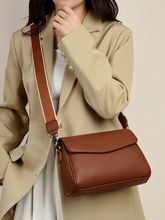 真皮妈妈2024新款中年女包时尚女士包包斜挎包单肩大容量软皮