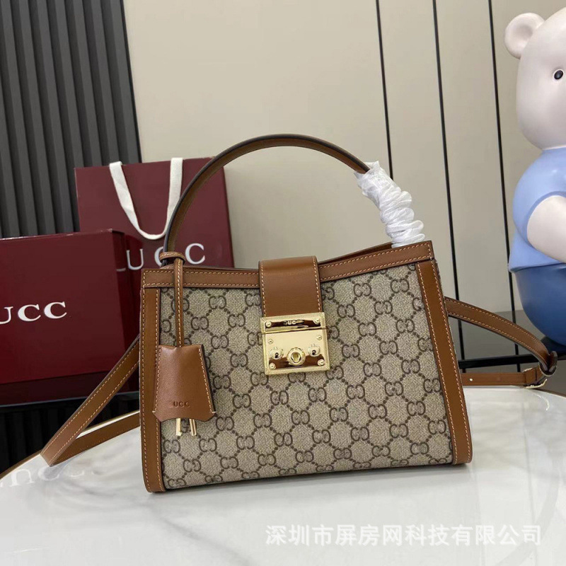 2025 New Coolqi Gucci Single Shoulder Crossbody Bag, Padlock Series Medium Handbag, Women's Bag, Underarm Bag 2025 New Coolqi Gucci Single Shoulder Crossbody Bag, Padlock Series Medium Handbag, Women's Bag, Underarm Bag
