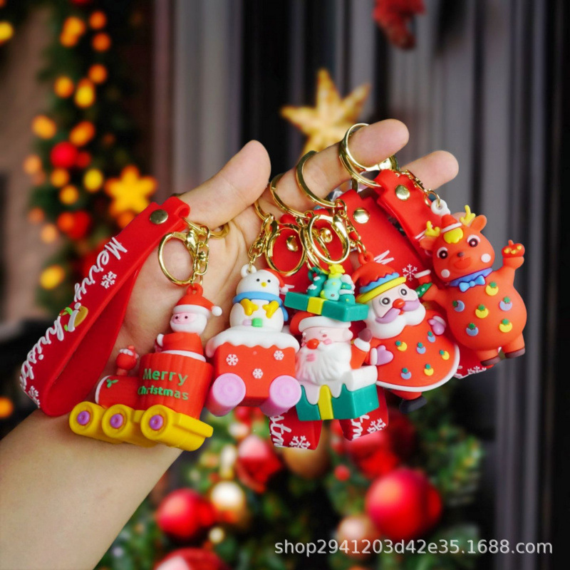 Cross-border cute cartoon keychain Christmas snowman keychain car pendant backpack decoration small gift wholesale
