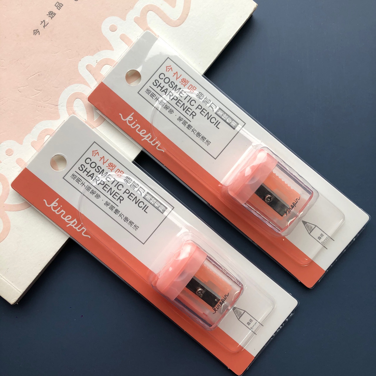 Yiping Hole pencil sharpener Stainless steel Eyebrow pencil Lip Liner Eyeliner Pencil sharpener