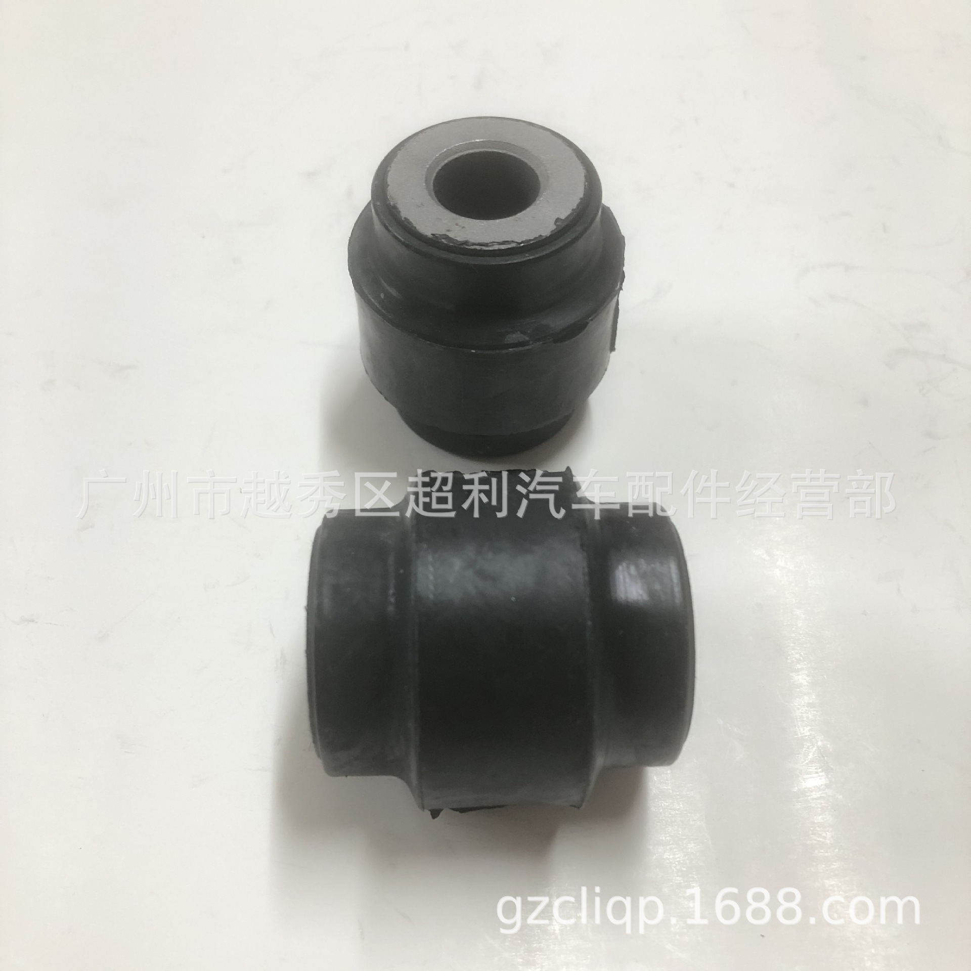 Suitable for E6110-Eb71B E6110-Eb71A D40 Np300 Yd25 Qr25 Front Vibrator Lower Glue
