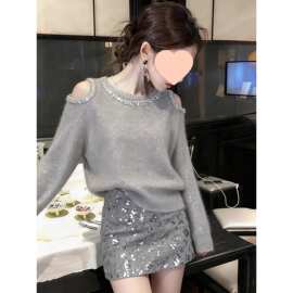 初冬灰色亮片套头毛衣内搭轻奢感可外穿针织衫露肩圆领上衣女