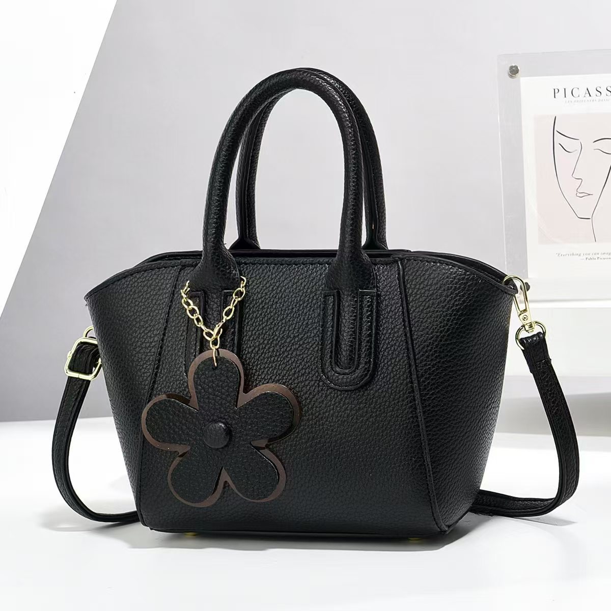 Fabricantes 2025 bolsos de mano de moda texturas coreanas de hombro de una sola forma de bolsa de comercio exterior para mujeres nuevas bolsas para mujeres