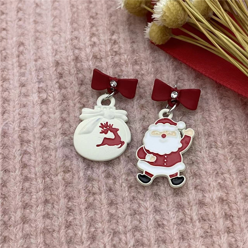 Fashion Santa Claus Snowman Snowflake Alloy Women's Earrings 1 Pair display picture 4