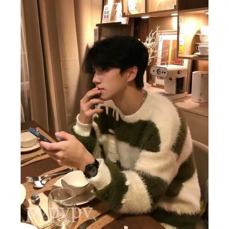 Мягкий клейкий норковый бархат в полоску контрастный цвет свитер для мужчин и женщин осенью и зимой новый свободный дизайн для ниши ленивый ветер вязание