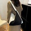 High quality fashionable demi-season capacious one-shoulder bag, shoulder bag