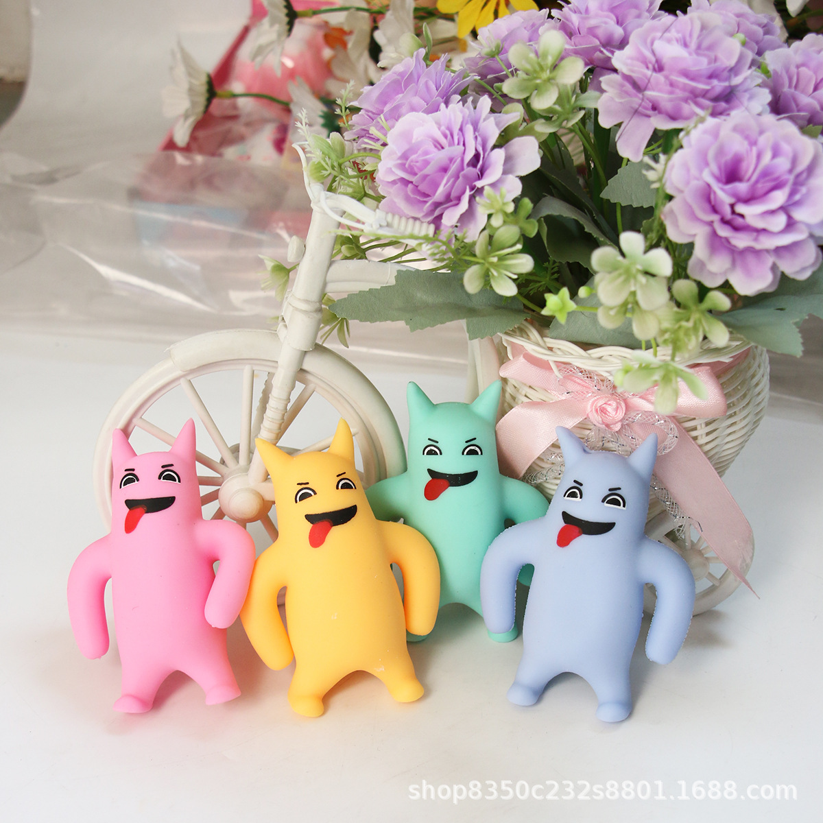 Minimalista Little Monster (12 cajas mixtas) / precio único