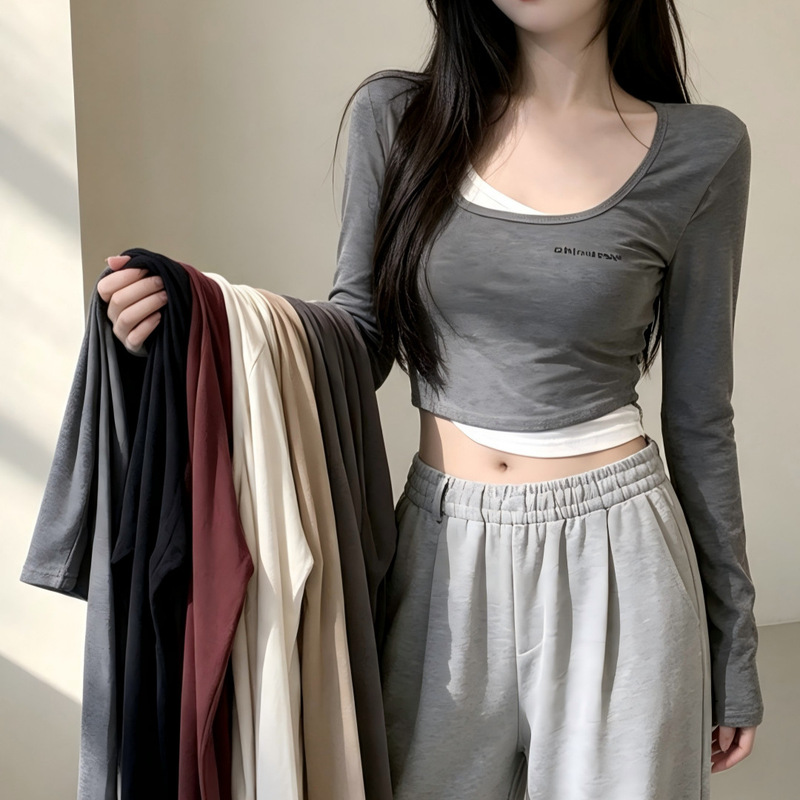 Long-Sleeved Women's Fake Two-Piece Autumn and Winter Korean Style Sexy Tight-Fitting Navel-Baring Short Top for Hot Girls Long-Sleeved Women's Fake Two-Piece Autumn and Winter Korean Style Sexy Tight-Fitting Navel-Baring Short Top for Hot Girls