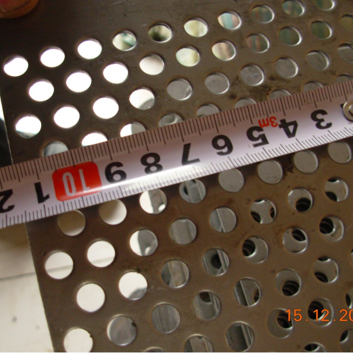 不锈钢激光打孔板 激光穿孔网板直销 激光冲孔网 激光冲孔音响网