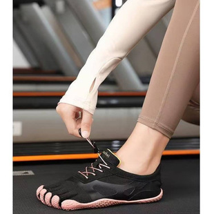������ָЬ��Ů�҃�ܛ���٤���������C��Ӗ�������\��Ь��ֺЬ