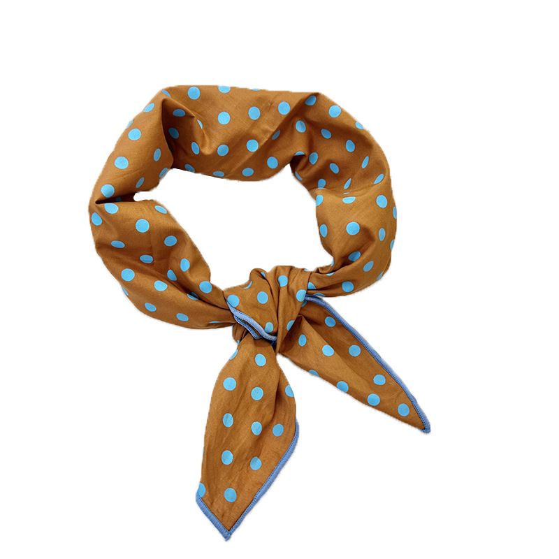 60 bufanda cuadrada pequeña versión coreana de la bufanda de seda pequeña de lunares blancos y negros decorativos de todo fósforo