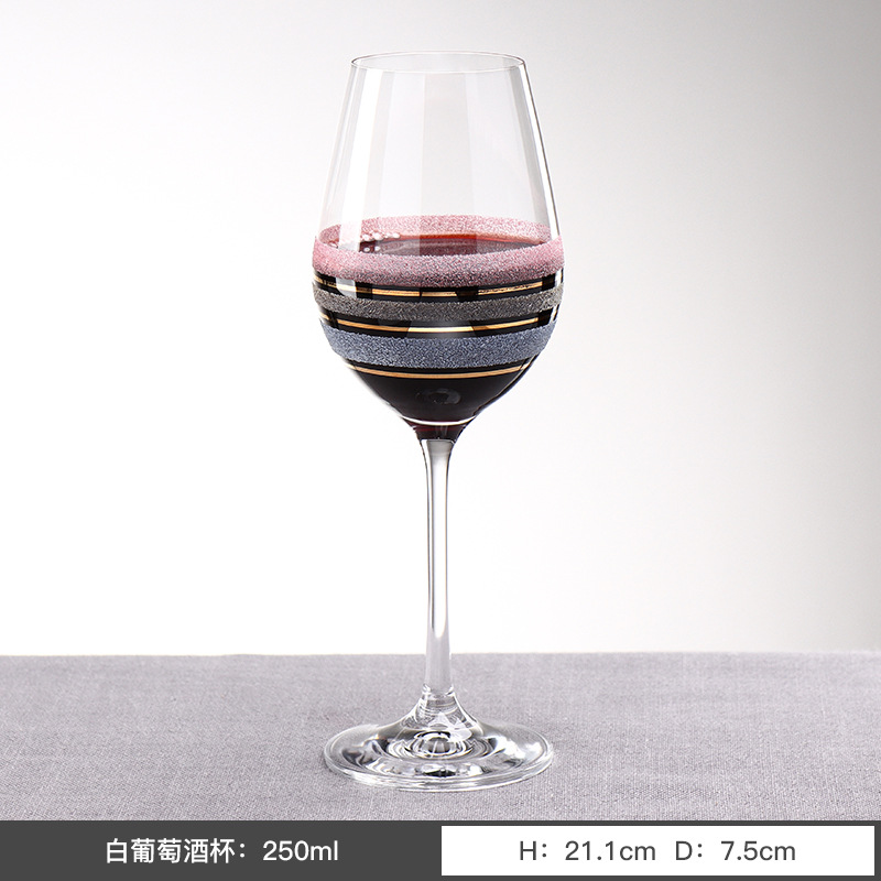 Checo Lexus importa la creatividad europea de lujo ligero sin plomo taza de cristal nueva taza de vino de uva de colores taza ligera