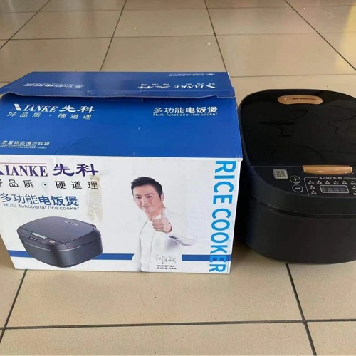Cross-border export 5L large-capacity smart rice cooker with multifunctional insulation, soup cooking and rice cooking function.