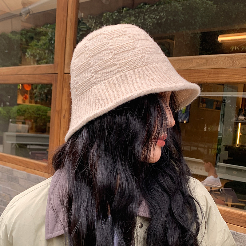 Neue Koreanische Ausgabe Herbst und Winter Gestrickte Warme Wolle Hut Outdoor Freizeit Tourismus Zeigen Gesicht Kleine Eimer Hut Flut_voghion.com