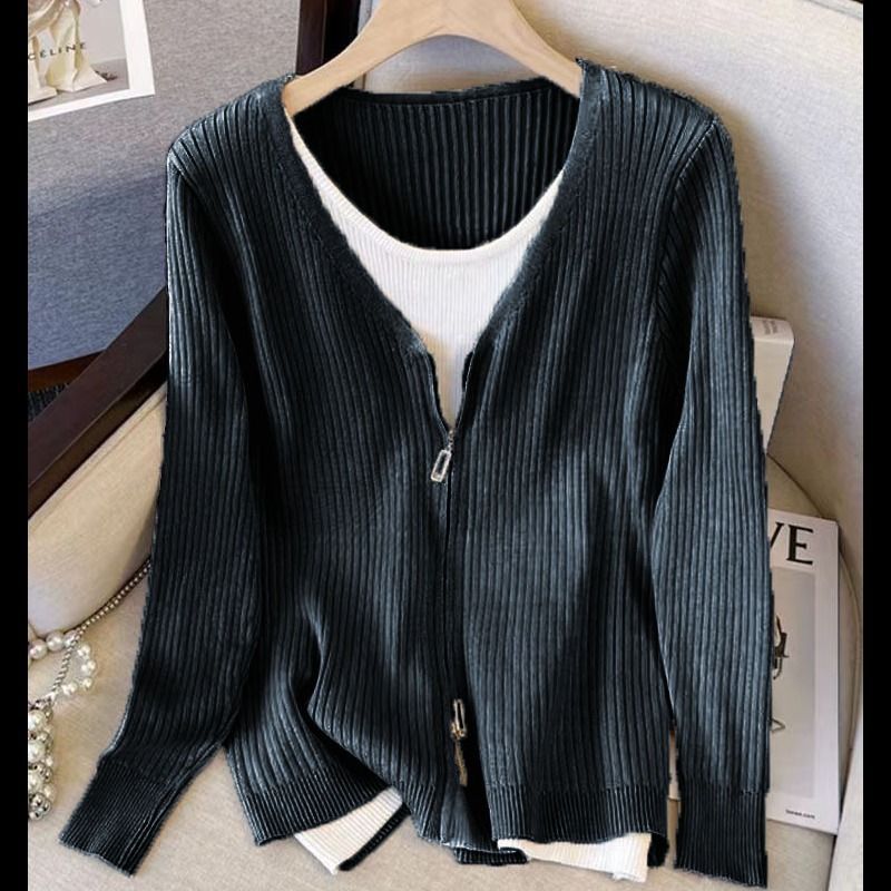 Plus-size women's two-piece knitted cardigan, thin style, new spring and autumn style, popular base layer, slimming top.
