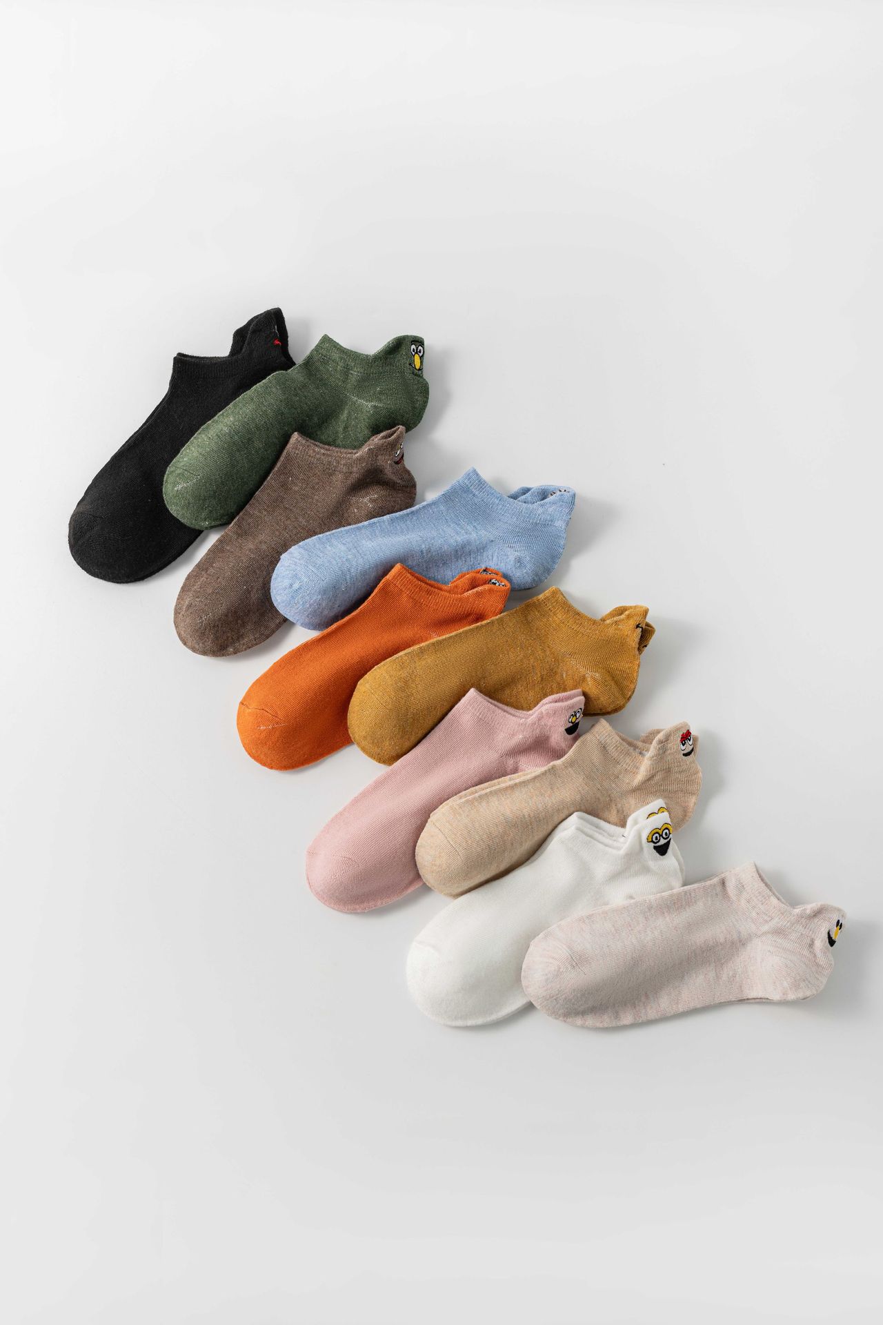 Ins Trendy Cute Japanese-style Low-cut Slip-on Boat Socks 27 O1CN01UZjYU22L9l63pGjRb !!2216420309650 0 cib