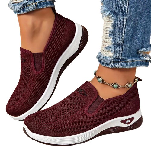 TEMU Women's Spring and Summer Old Beijing Fabric Shoes Breathable Lightweight and Comfortable Middle-Aged and Elderly Mother Shoes Wholesale