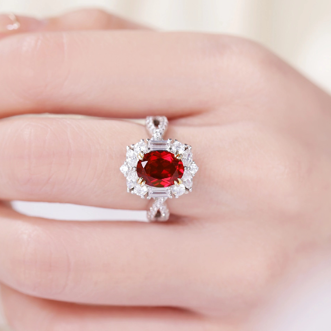 Live New 3 Carat Artificial Ruby For Women Moissanite Pigeon Egg Diamond Ring High-end Design Gemstone_voghion.com