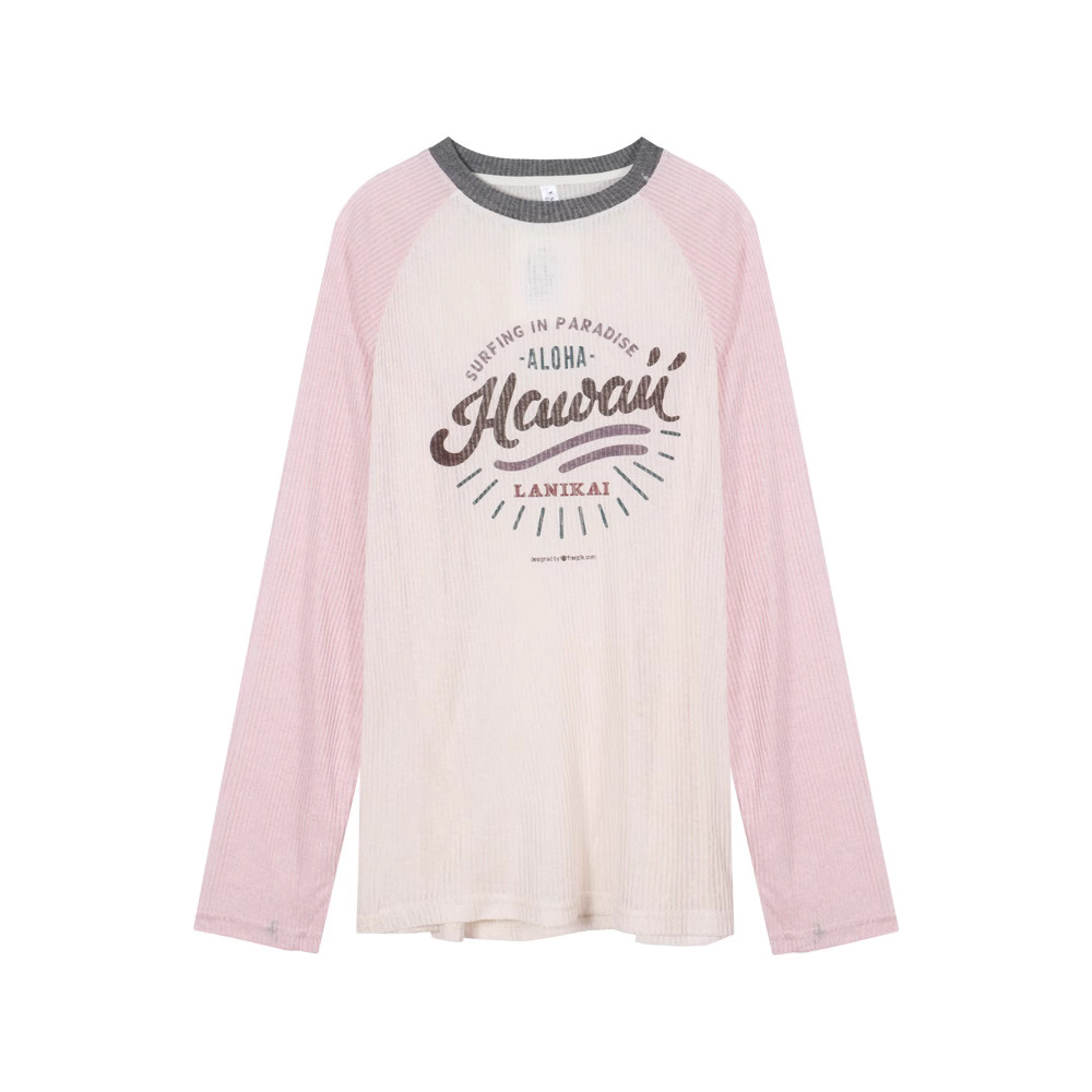 日焼け止め服の女性の長袖の夏の薄いタイプのゆったりした肩のtシャツのアルファベットのプリントの色合わせのエアコンのブラウスの早秋の上着