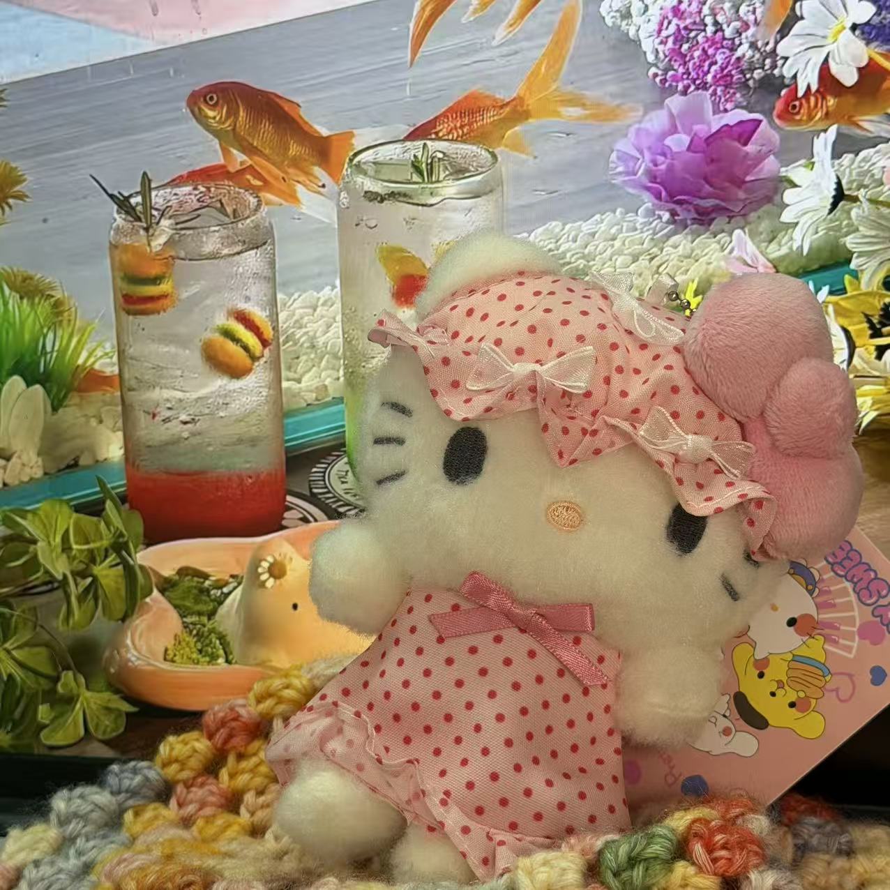 Amor hellokitty muñeca colgante llavero colgante bolsas de regalo bolsas de peluche lindo muñeca colgante lindo