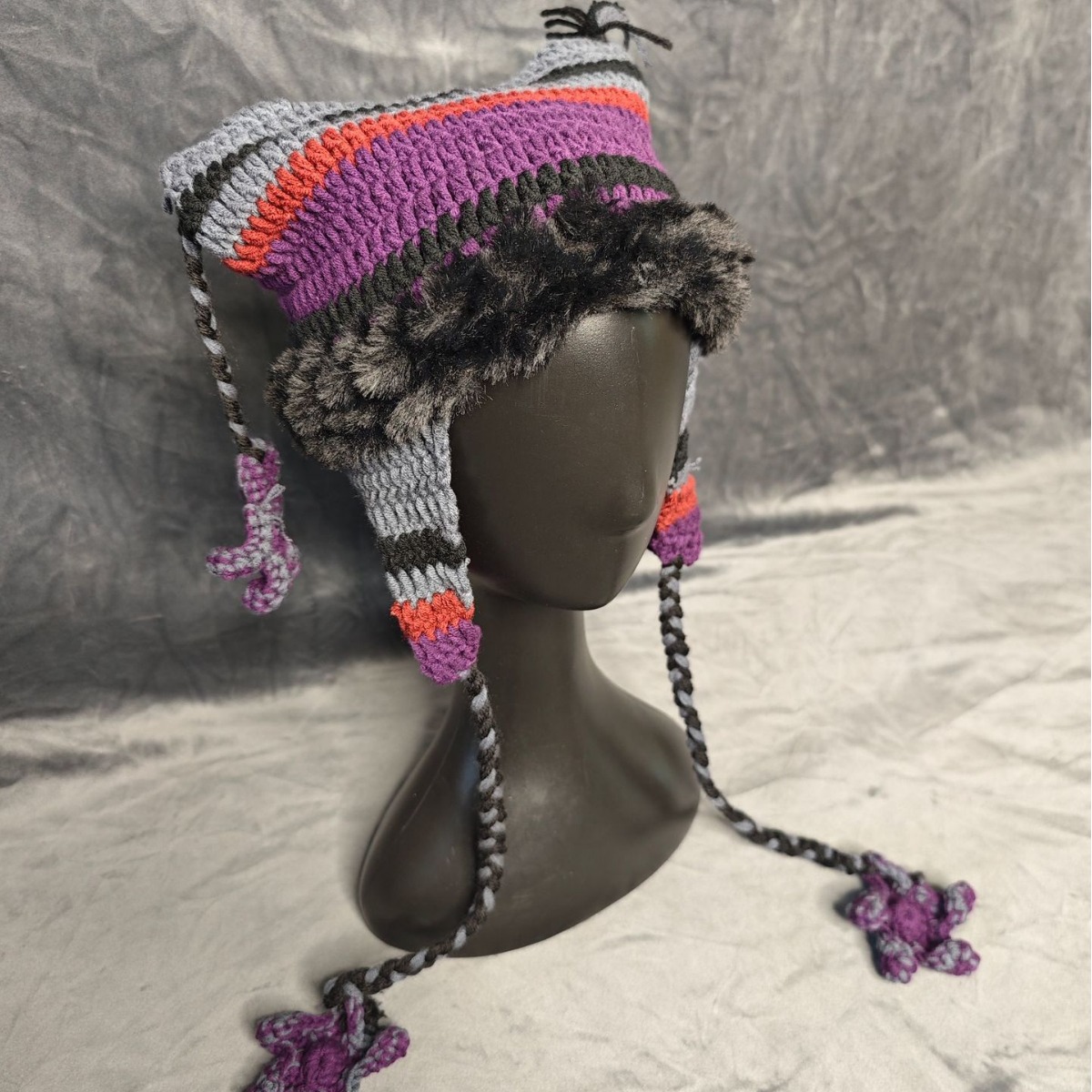 Hersteller Großhandel Little Devil Gestreifte handgestrickte Kreuzbordüre Xiaohongshu Gleiche Katzenohren Stern Hut Japanisch Einfach_voghion.com