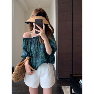 ��һ�ּ硫ɭϵ��ˇӡ��С���@�ݻ�߅�䌒���r��Ů���¿�