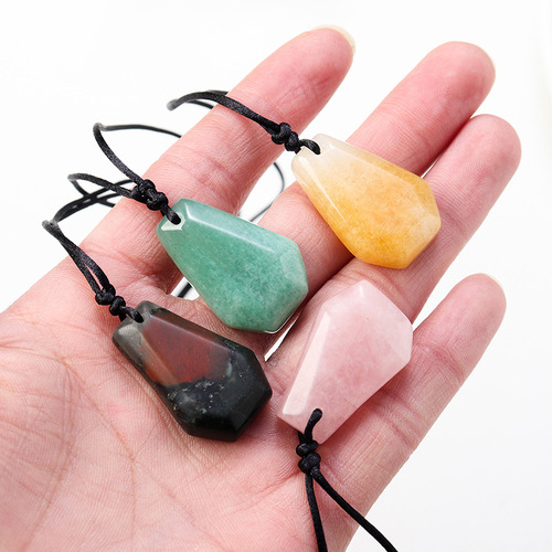 Hot selling natural crystal coffin pendant hand-polished ore gemstone coffin fortune feng shui pendant jewelry wholesale