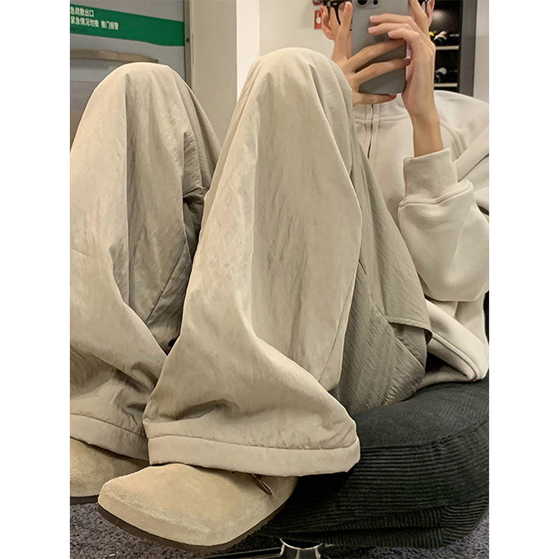Women's extra-thick, waterproof, windproof, and cold-resistant cotton-padded trousers for winter wear in Northeast China (minus 40 degrees Celsius), suitable for Mohe.