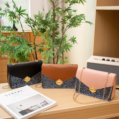 包包女2023新款閃光面撞色鎖扣鏈條斜挎小方包時尚簡約手機包外貿