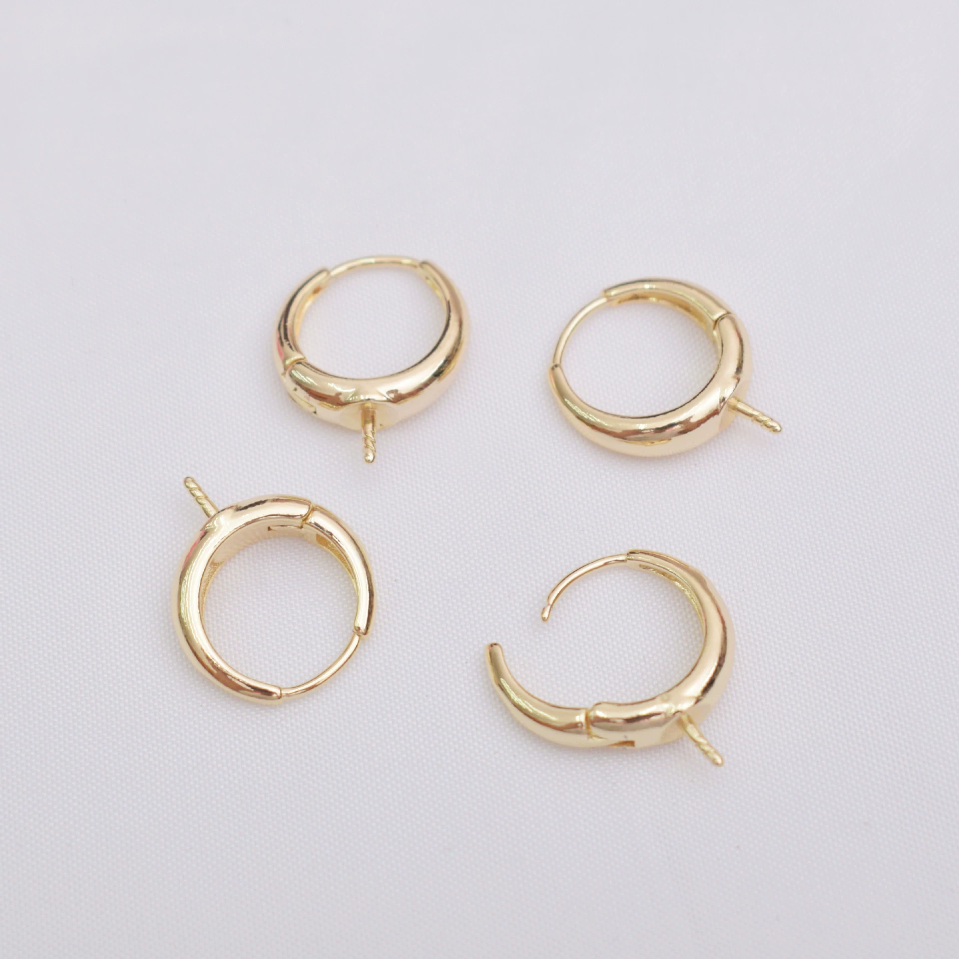 Серьги латунные гипоаллергенные, покрытие 14k золото, корейский стиль, 15 мм, экологичная отделка