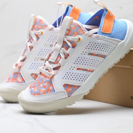 Adidas Outdoor Sports Shoes, Water Shoes, Men's Summer Breathable Sandals, Lightweight Ad Slip-On Shoes Hp7165