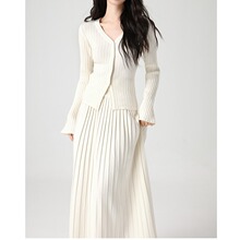 ë��ᘿ������°���ȹ�ɼ����ﶬ�¿�������е�Ư�����b��ɫ���b