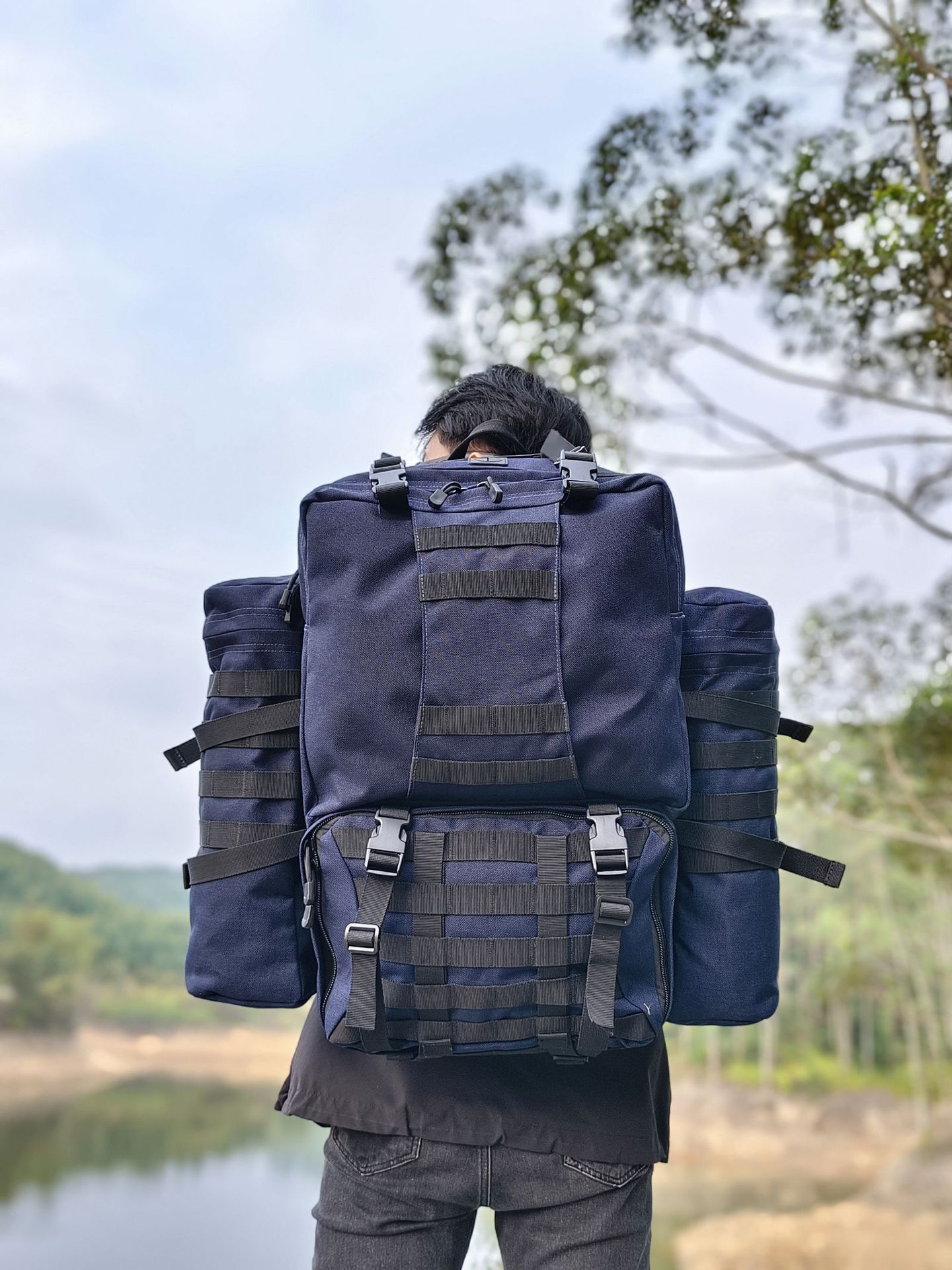 Deportes al aire libre personalizados bolsa de senderismo de escalada de gran capacidad bolsa de combate multifuncional mochila táctica resistente al desgaste para hombres